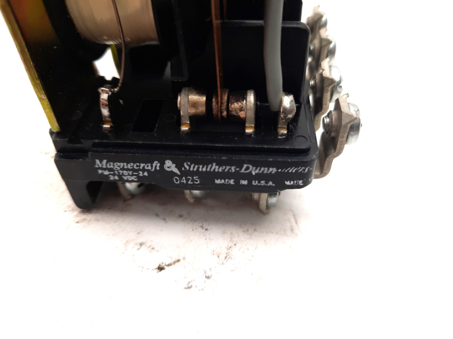 Used Lot of 3 Struthers Dunn PM-17DY-24 Relays 25A 277VAC/10A 24VDC 4PDT 24VDC Coil