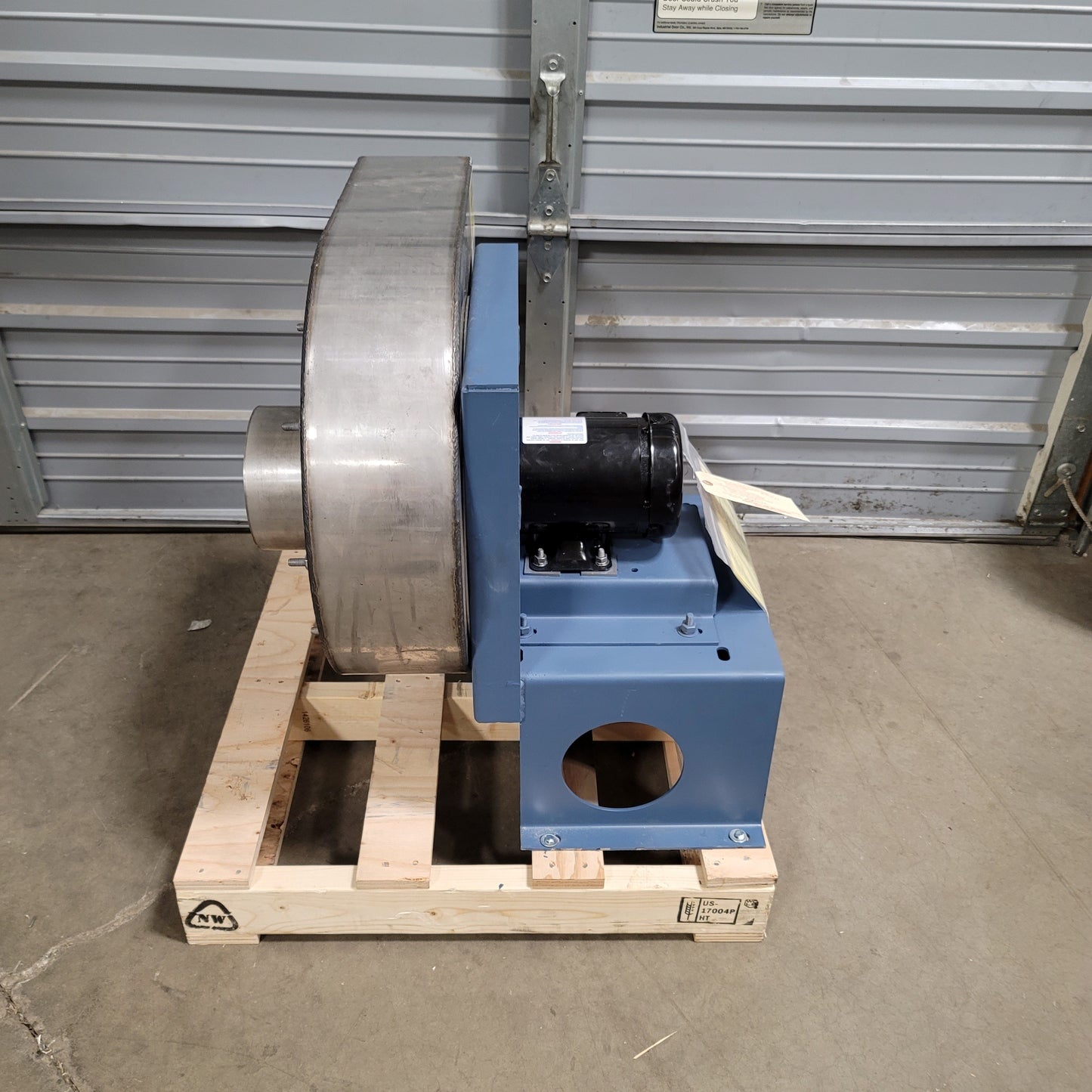 New Hartzell A05-4-122AH100S6FQF3 Pressure Blower, 230-460VAC, 3-Phase, 60Hz, 534CFM