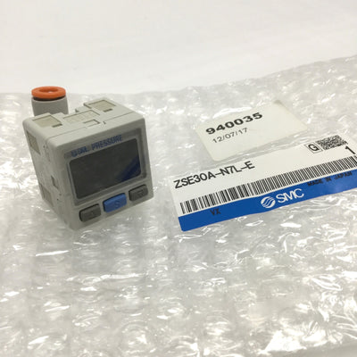 New Other SMC ZSE30A-N7L-E Digital Vacuum Pressure Switch 0- to -101kPa, PNP & Analog 1-5V