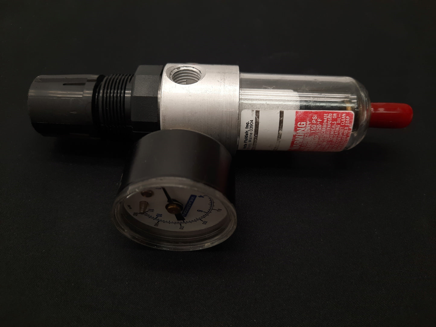 Used Watts Filter / Regulator, 20 Micron, 150psi to 0-125psi, 1/8" NPT