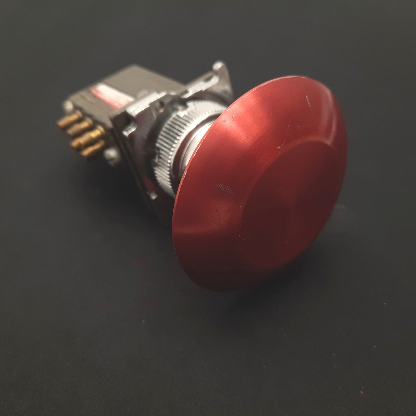 Used Numatrol PB5-0001 Red Pneumatic Momentary Push Button 2-Pos 5-Port