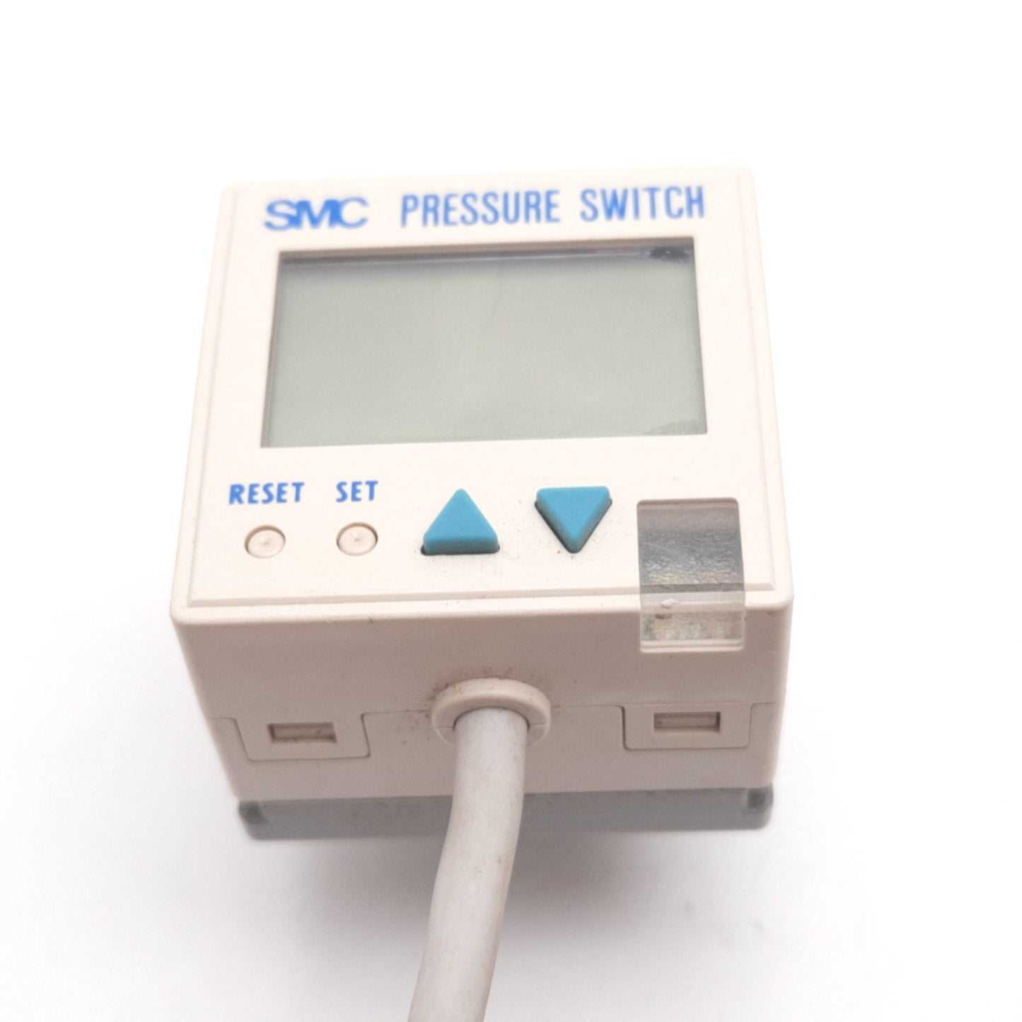 Used SMC ZSE4-01-65 Vacuum Pressure Switch, -101kPa (-760mmHg), Supply: 12-24VDC