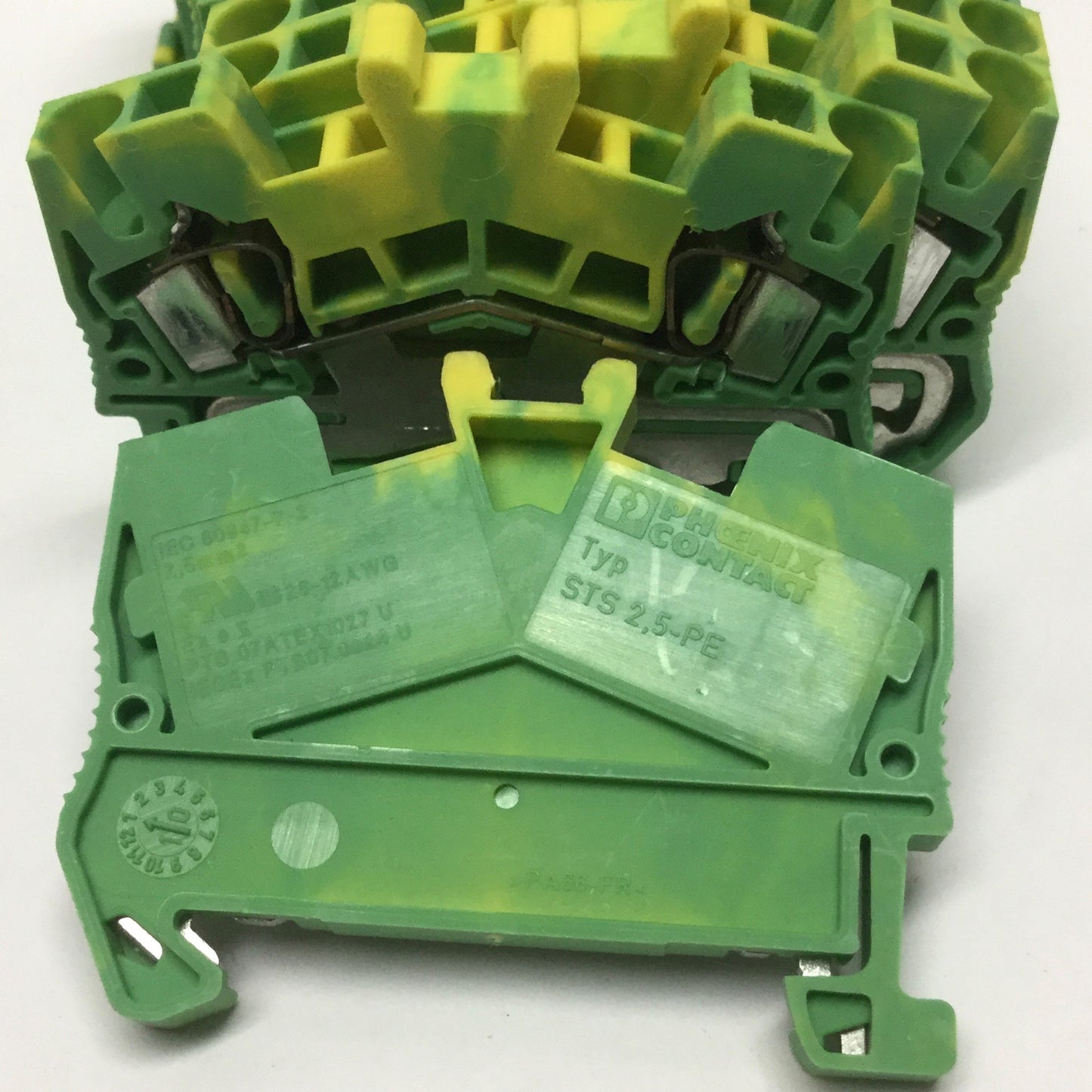 Used Lot of 13 Phoenix Contact STS 2,5 PE Grounding Terminal Blocks, Spring-Cage