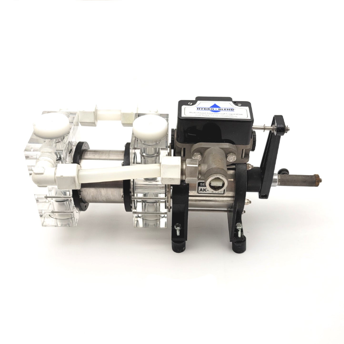 New – Open box HYDRO-BLEND 6850-A-E Fluid Powered Proportioner 7GPM, 10-75psi, 3/4" Garden Hose