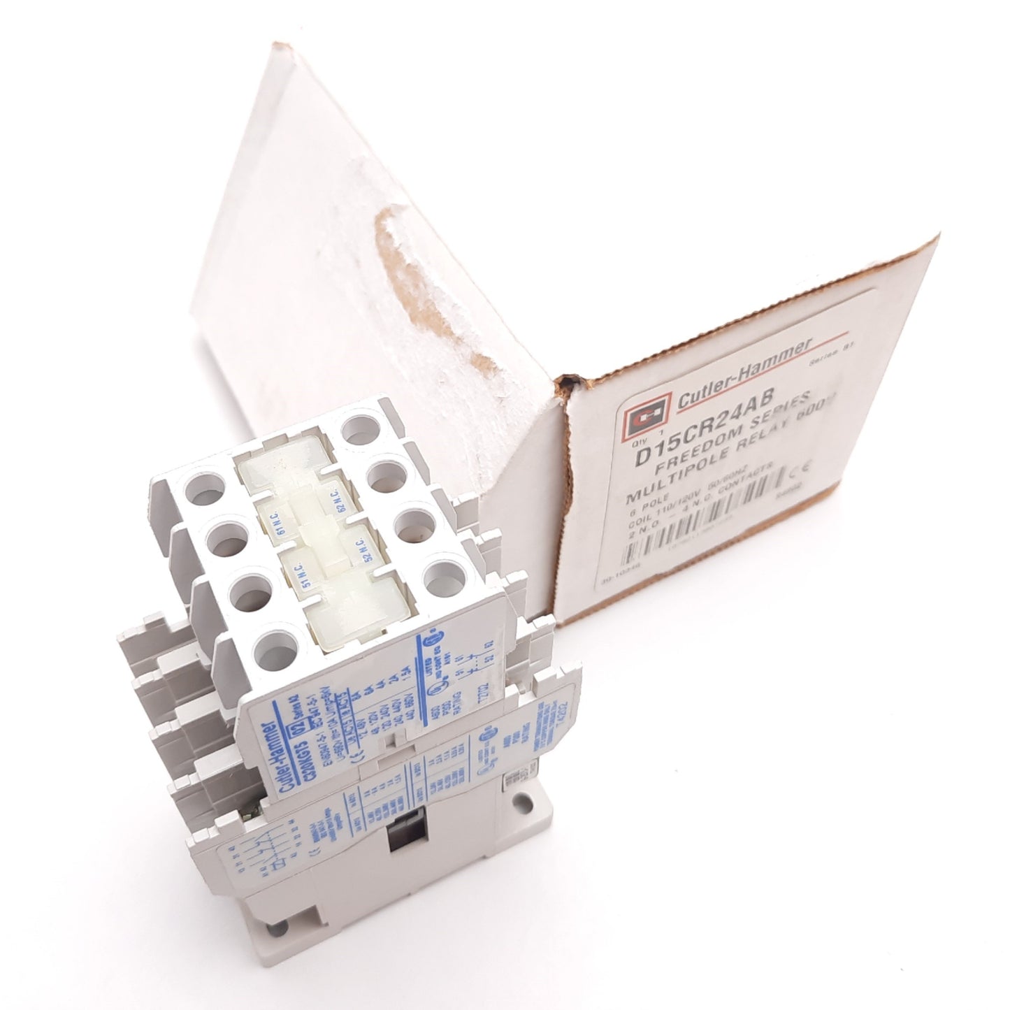 New – Open box Cutler Hammer D15CR24AB Relay Contactor, 4-Pole W/ 2x Aux 2x N/O 4x N/C 110/120V