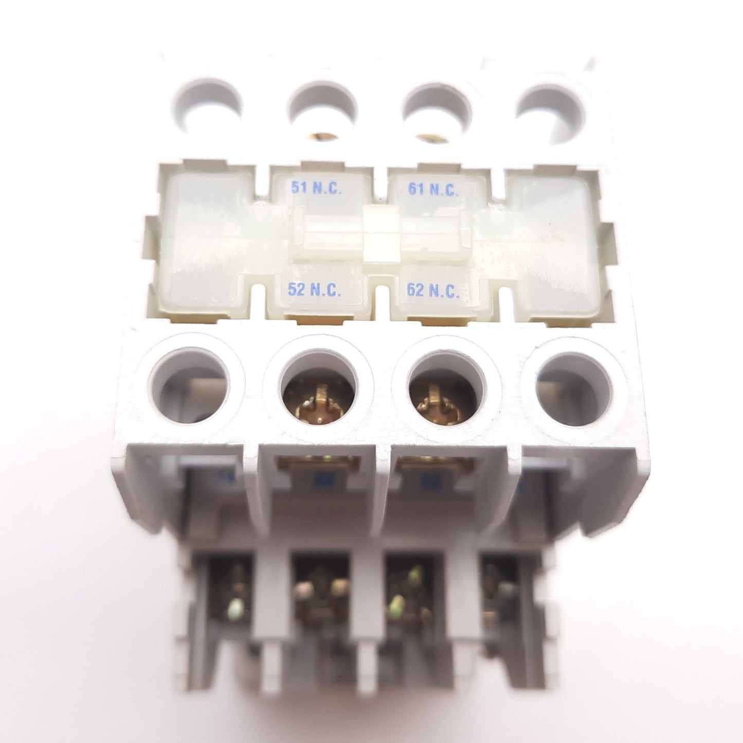 New – Open box Cutler Hammer D15CR24AB Relay Contactor, 4-Pole W/ 2x Aux 2x N/O 4x N/C 110/120V