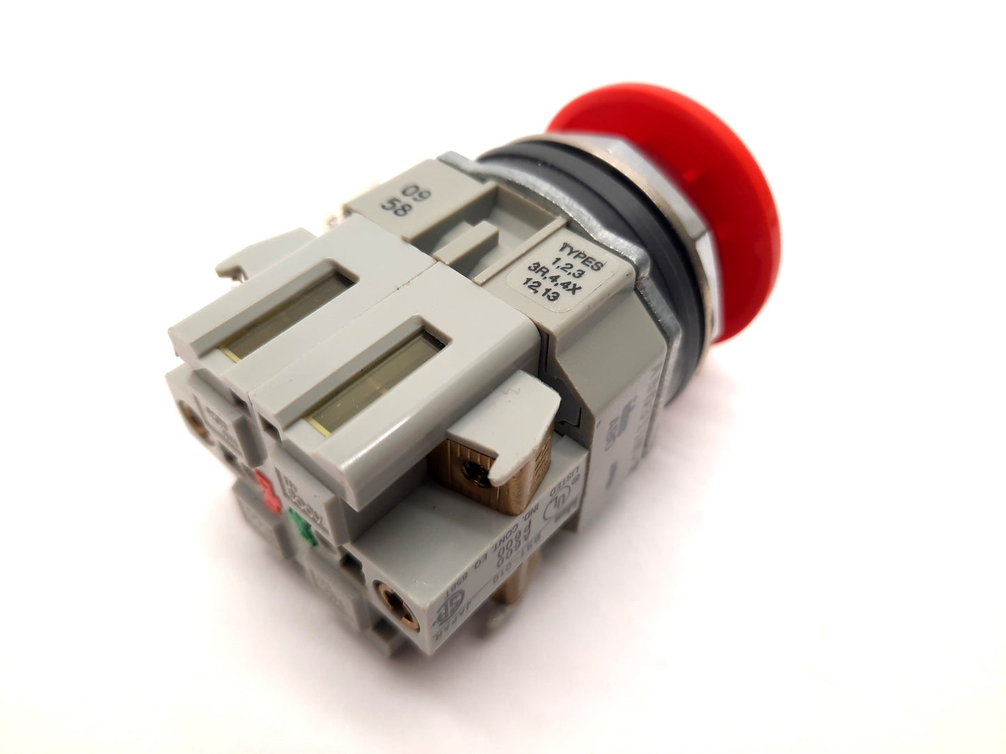 Used Idec ABD311N-R Mushroom Push Button Momentary N.O. BST-010 B.C. BST-001