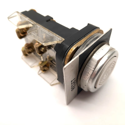 Used Allen Bradley 800T-A5A2 Momentary Pushbutton Switch, Flush, White, 30mm, 3-NO