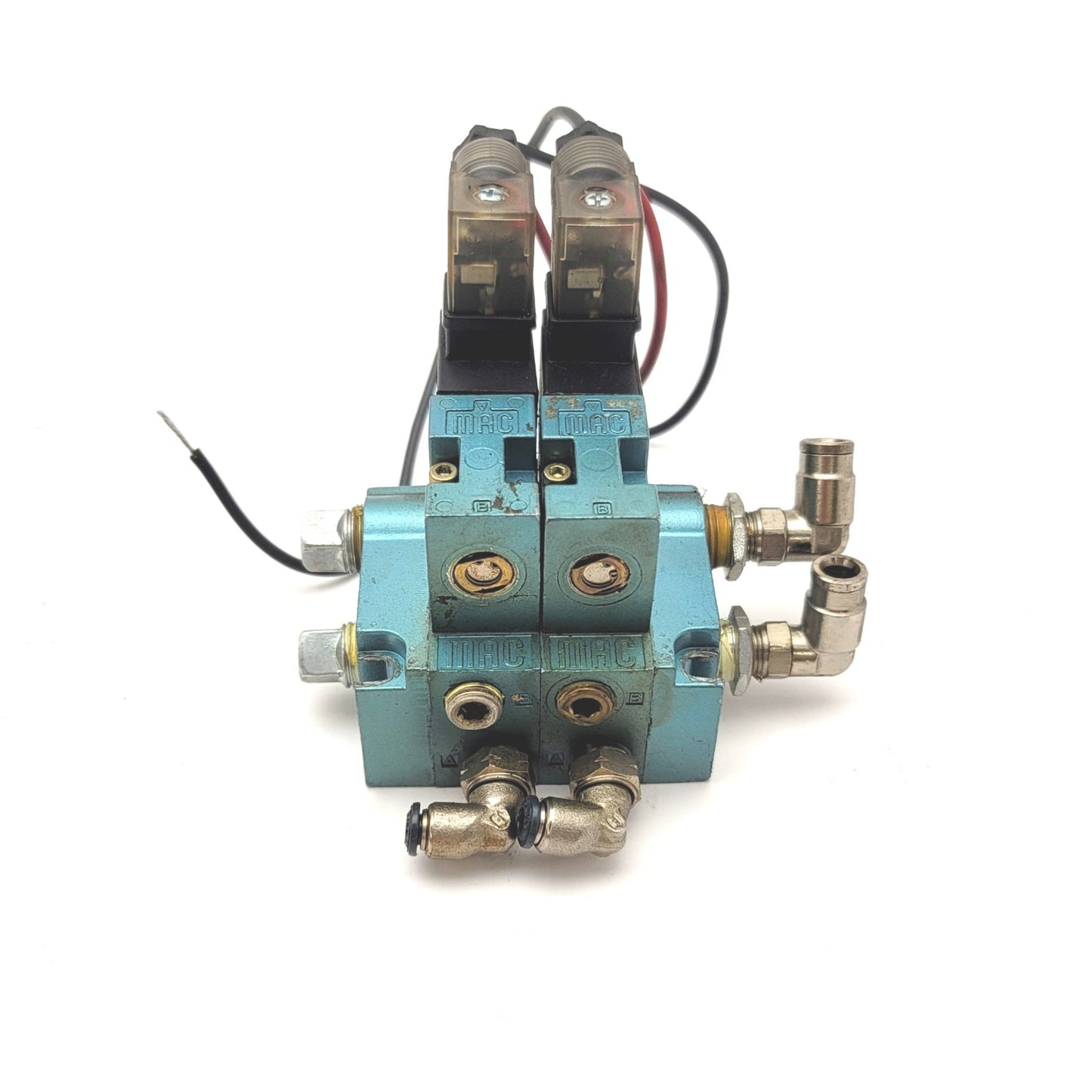 Used Lot Of 2 MAC 45A-LAC-DDAJ-1KG Solenoid Valves On Manifold 24VDC, 1/8"NPTF Base