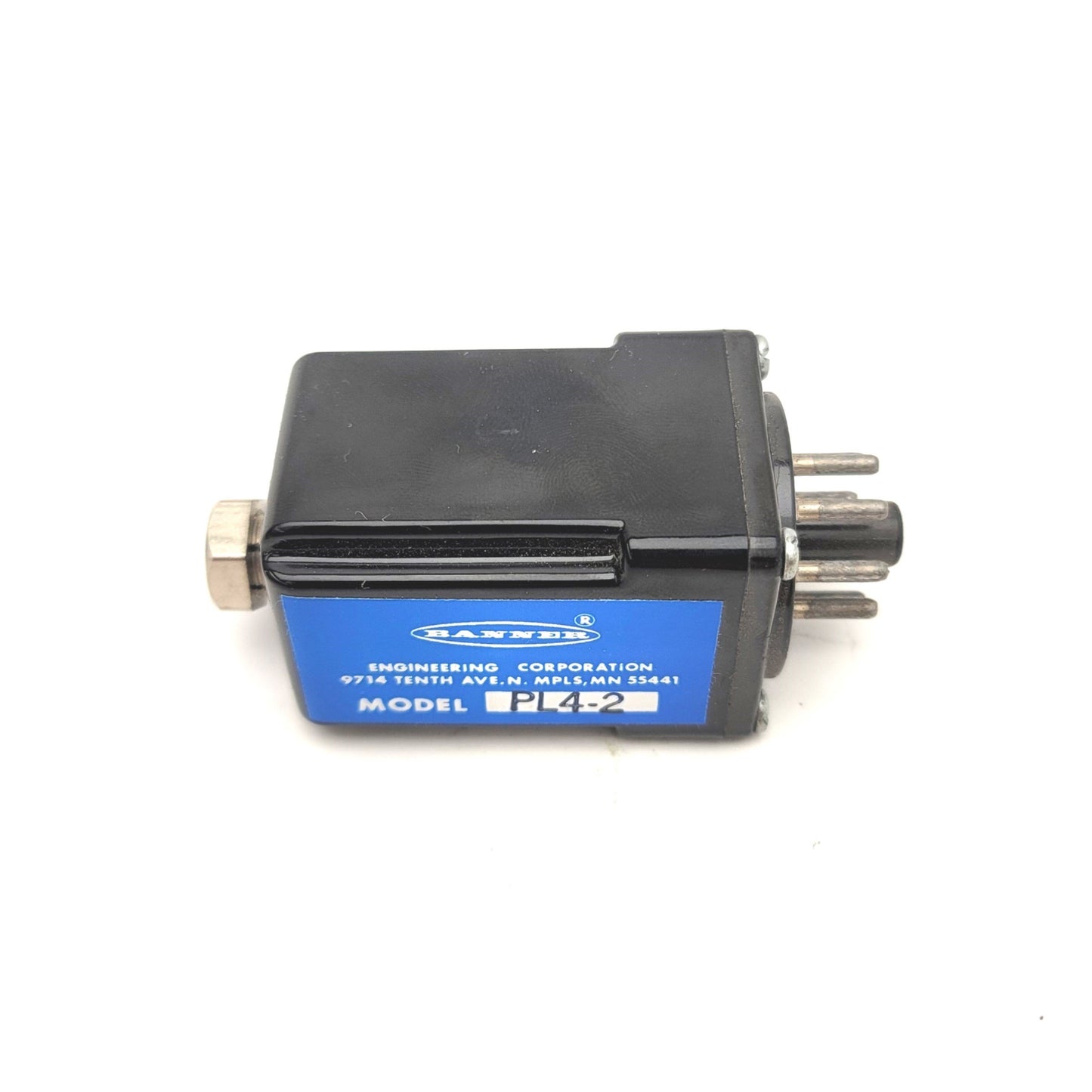 New – Open box Banner Engineering PL4-2 Plug-In Logic Module 15VDC, 0-1 Sec One-Shot