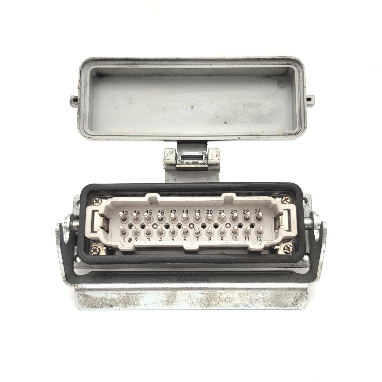 Used Phoenix Contact 1771914 Locking Housing W/1771943 HEAVYCON B24 Panel Mount Base