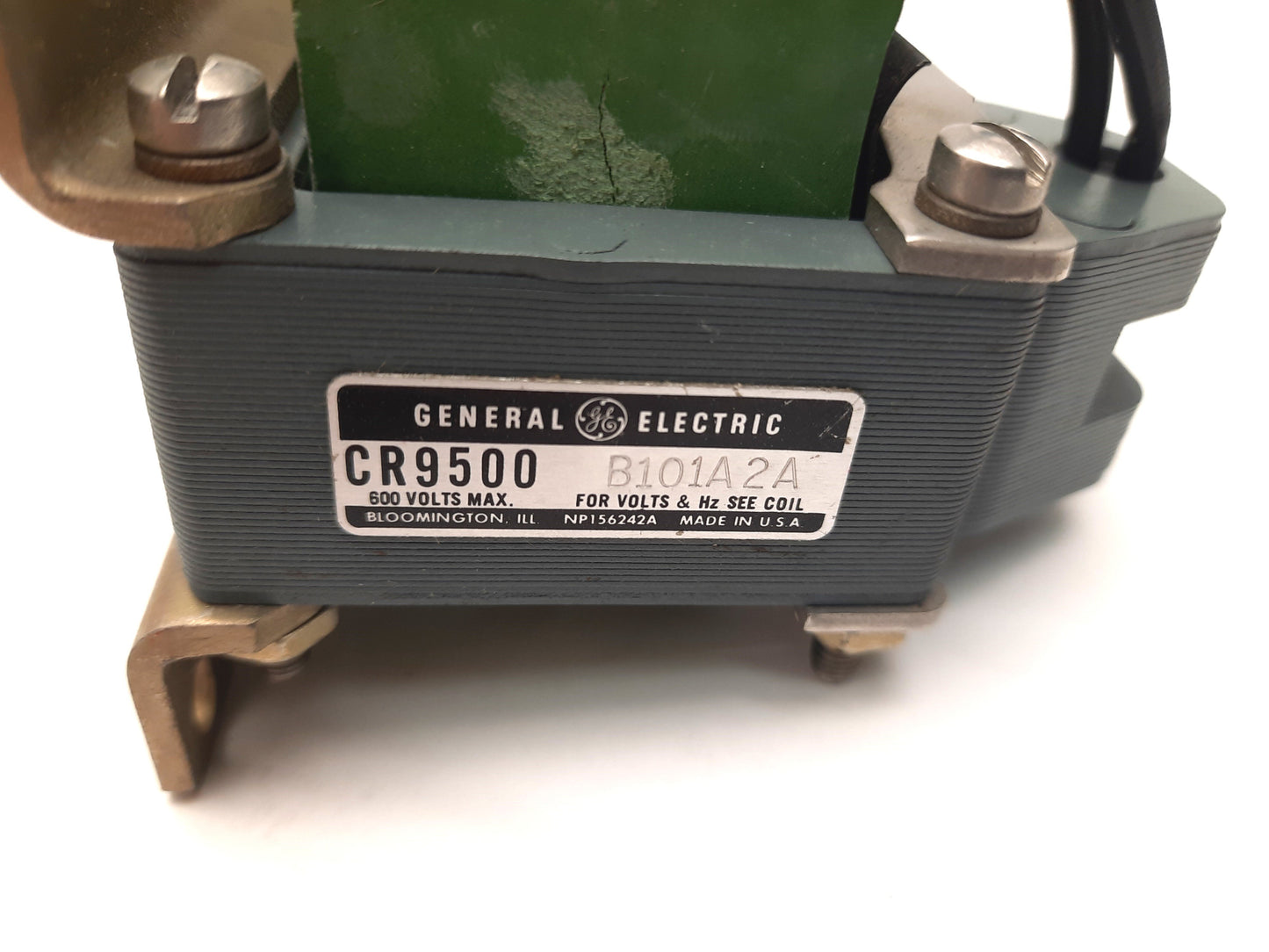 New General Electric CR9500B101A2A AC Solenoid, Pull Type, Stroke 1" 115VAC 60Hz