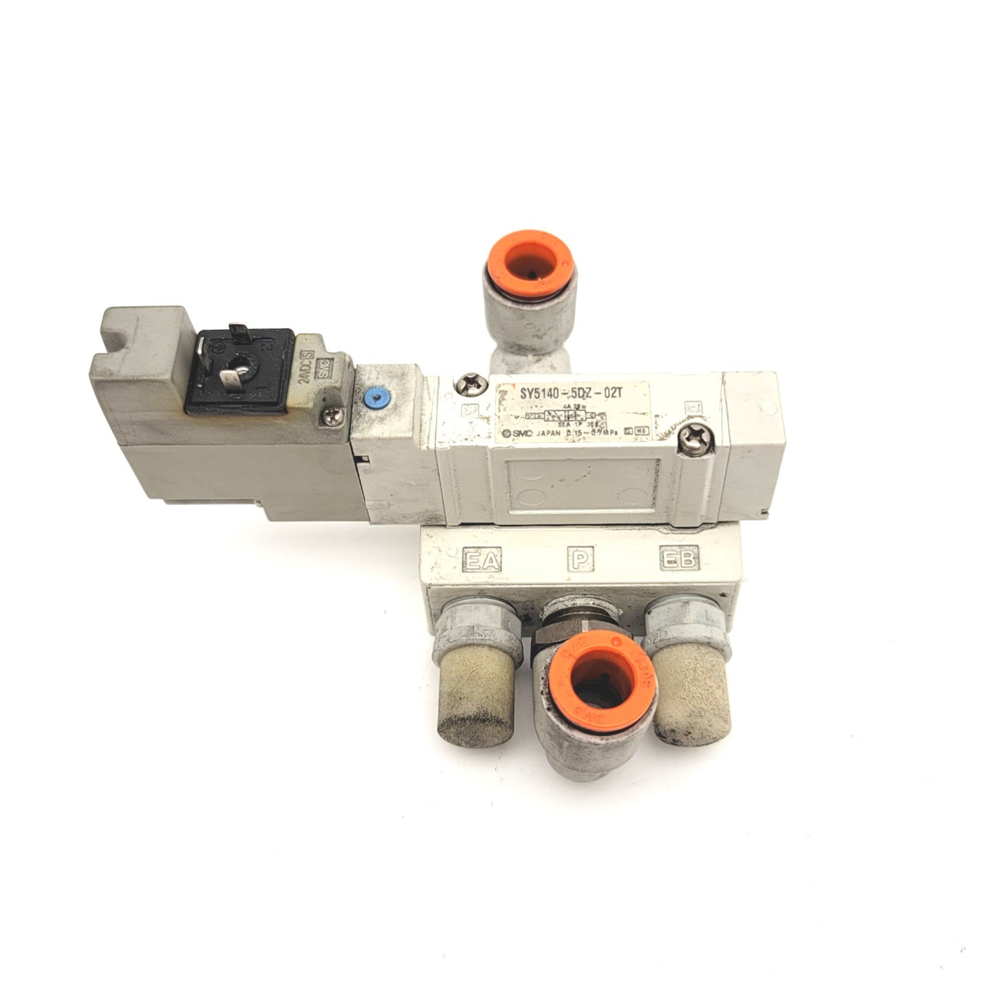 Used SMC SY5140-5DZ-02T Solenoid Valve With Base 24VDC 1/4" 2-Pos 5-Port, 0.15-0.7MPa