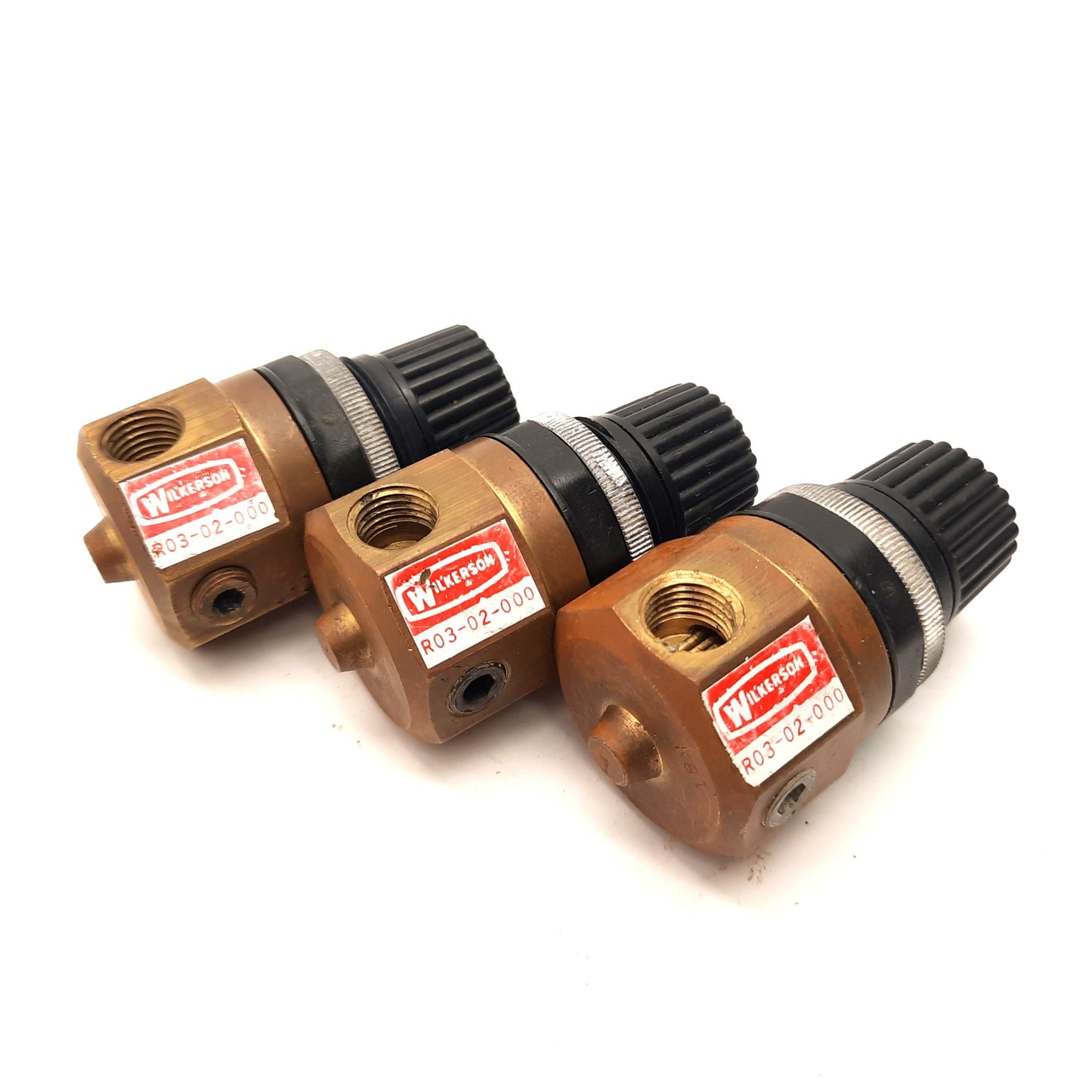 Used Lot of 3 Wilkerson R03-02-000 Pneumatic Regulator 1/4" NPT