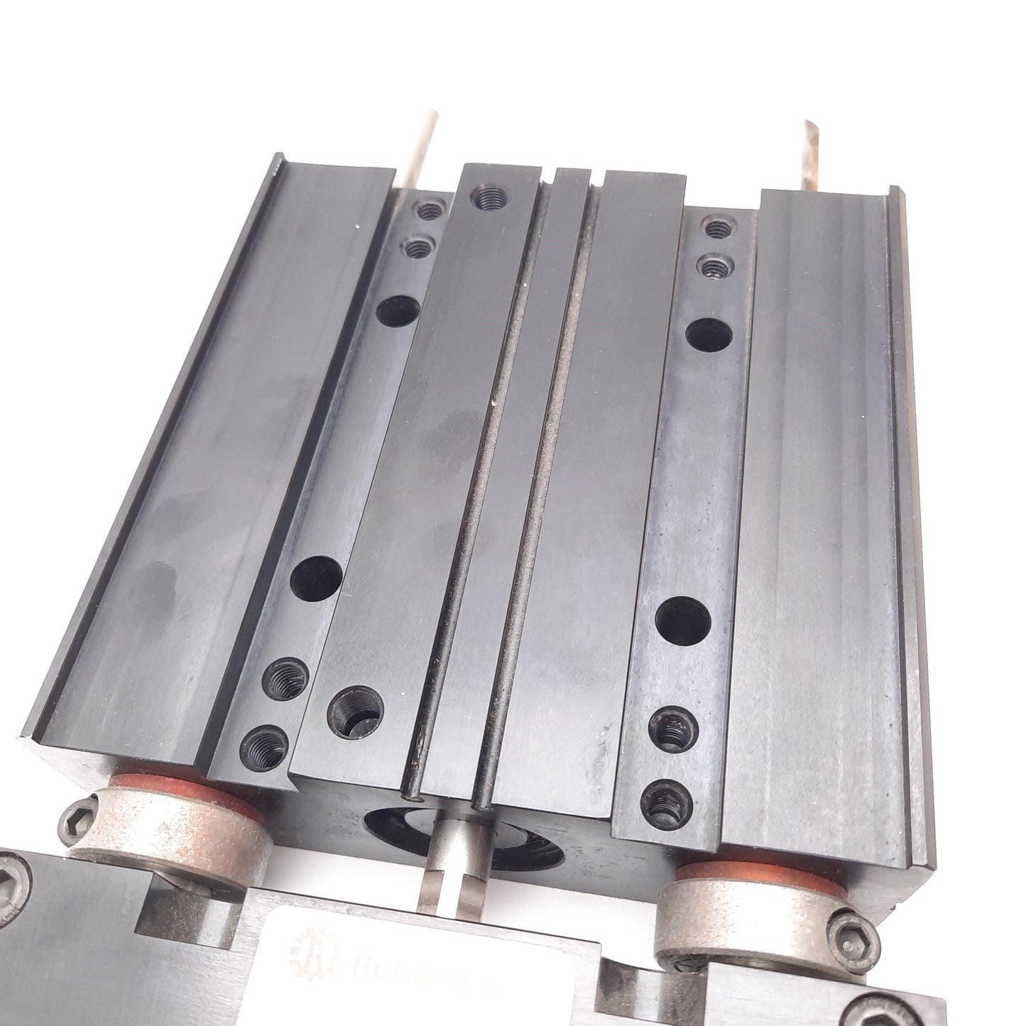 Used Robohand DLT-20M-E-C-25 Pneumatic Linear Slide, Bore: 38mm, Stroke: 25mm, G1/8