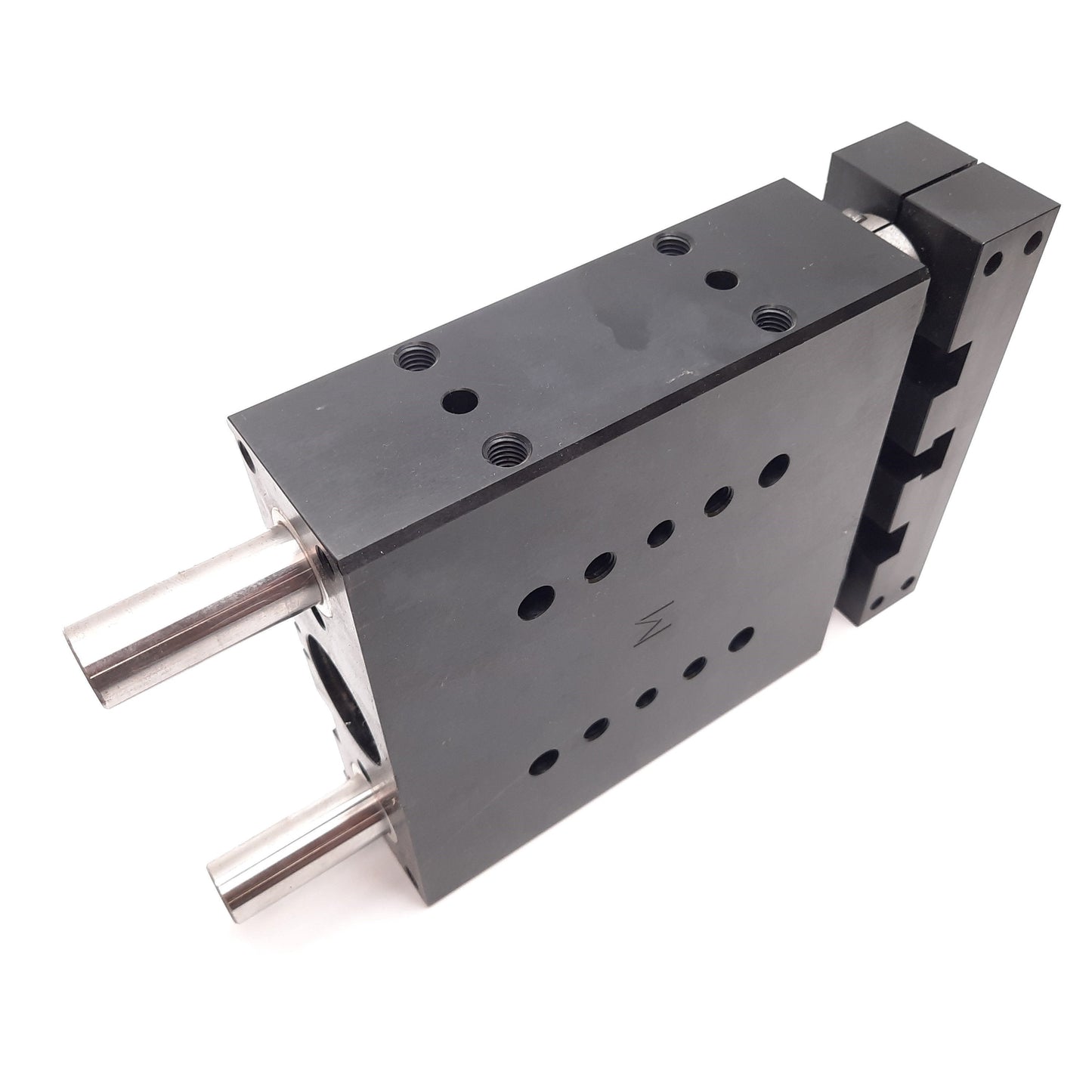 Used Robohand DLT-20M-E-C-25 Pneumatic Linear Slide, Bore: 38mm, Stroke: 25mm, G1/8