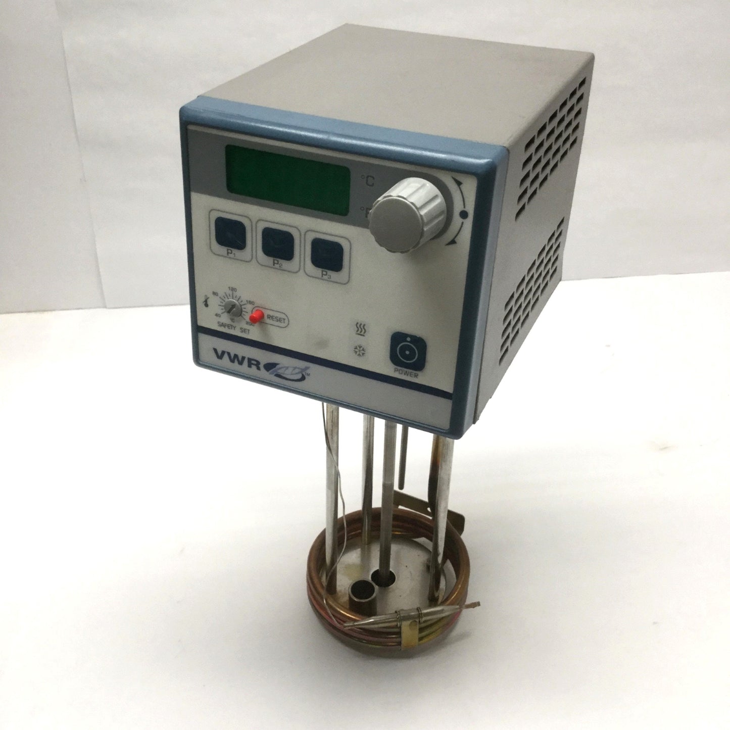 For parts or not working VWR 1122S Immersion Circulator 240VAC, +5° to 150°C *For Parts-Did Not Power On*