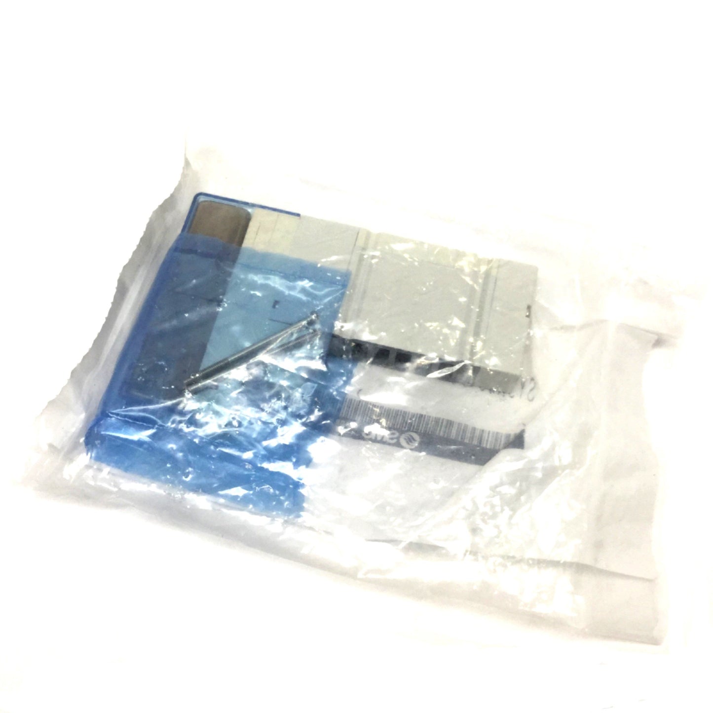 New SMC SY3A00-5U1 Double Solenoid Control Valve, 4-Position Dual 3-Port, NC, 24VDC