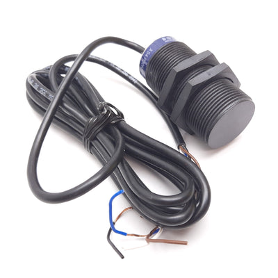 New Telemecanique XS4P30KP340 Inductive Proximity Sensor, Range 15mm, PNP NPN 4-Wire