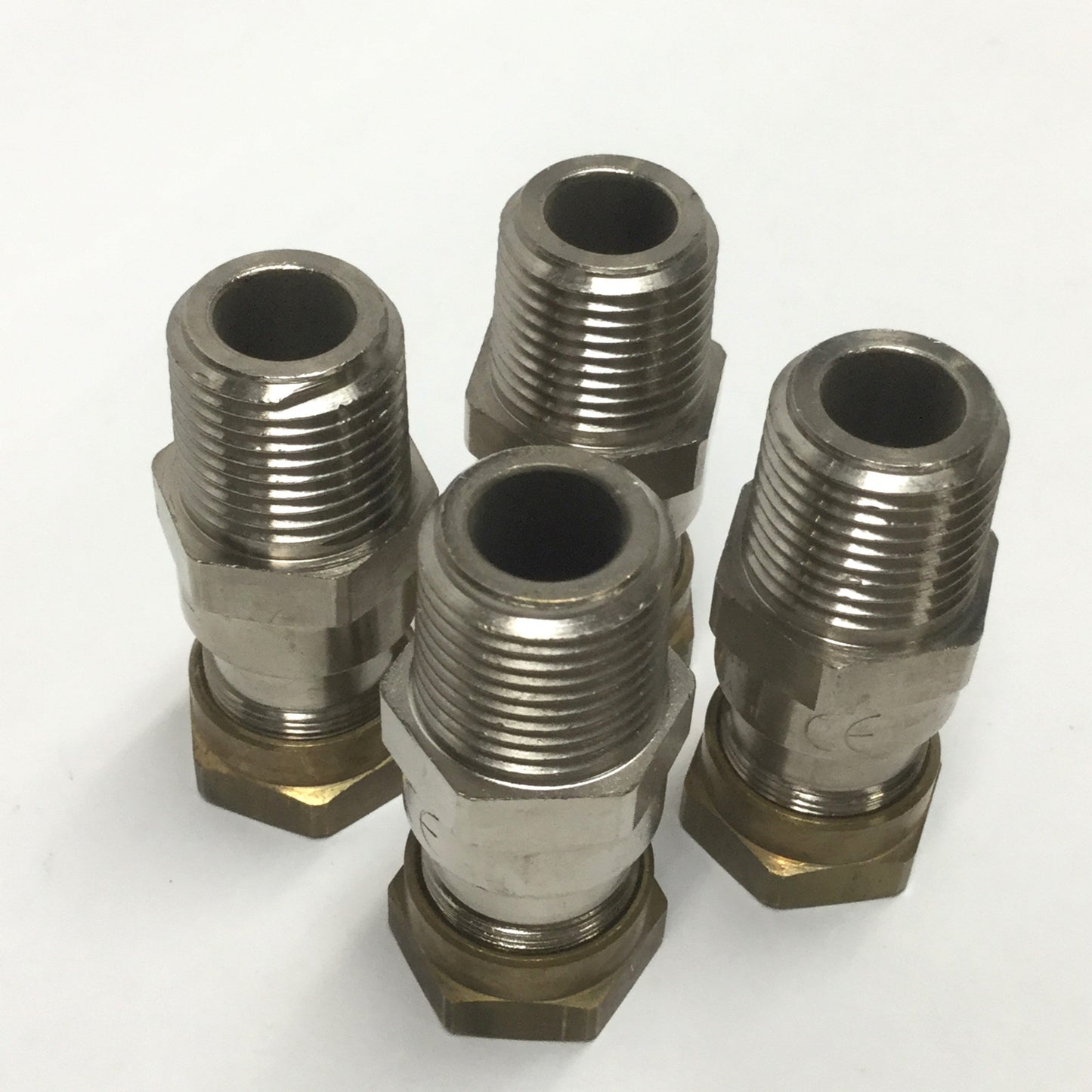 New – Open box Lot of 4 Hawke 121 O Industrial Brass Cable Glands 1/2" NPT Thread, 6.5-11.9mm