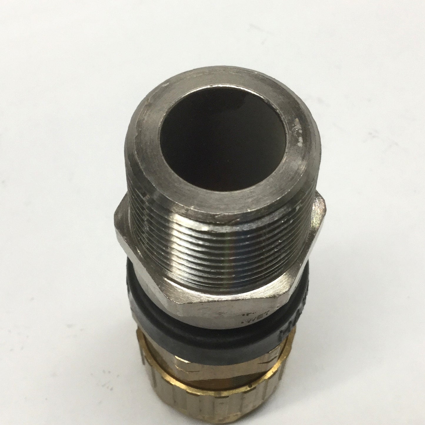 New – Open box Hawke 153 B X Industrial Brass Cable Gland 1" NPT Thread, 16.9-26mm