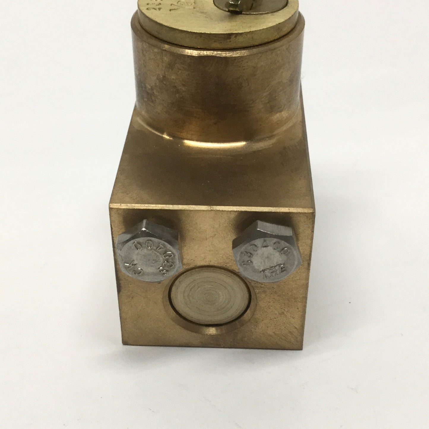 New – Open box Superior S105827Y Disconnect Switch Keyed Interlock Locking Bolt Extension 3/4"