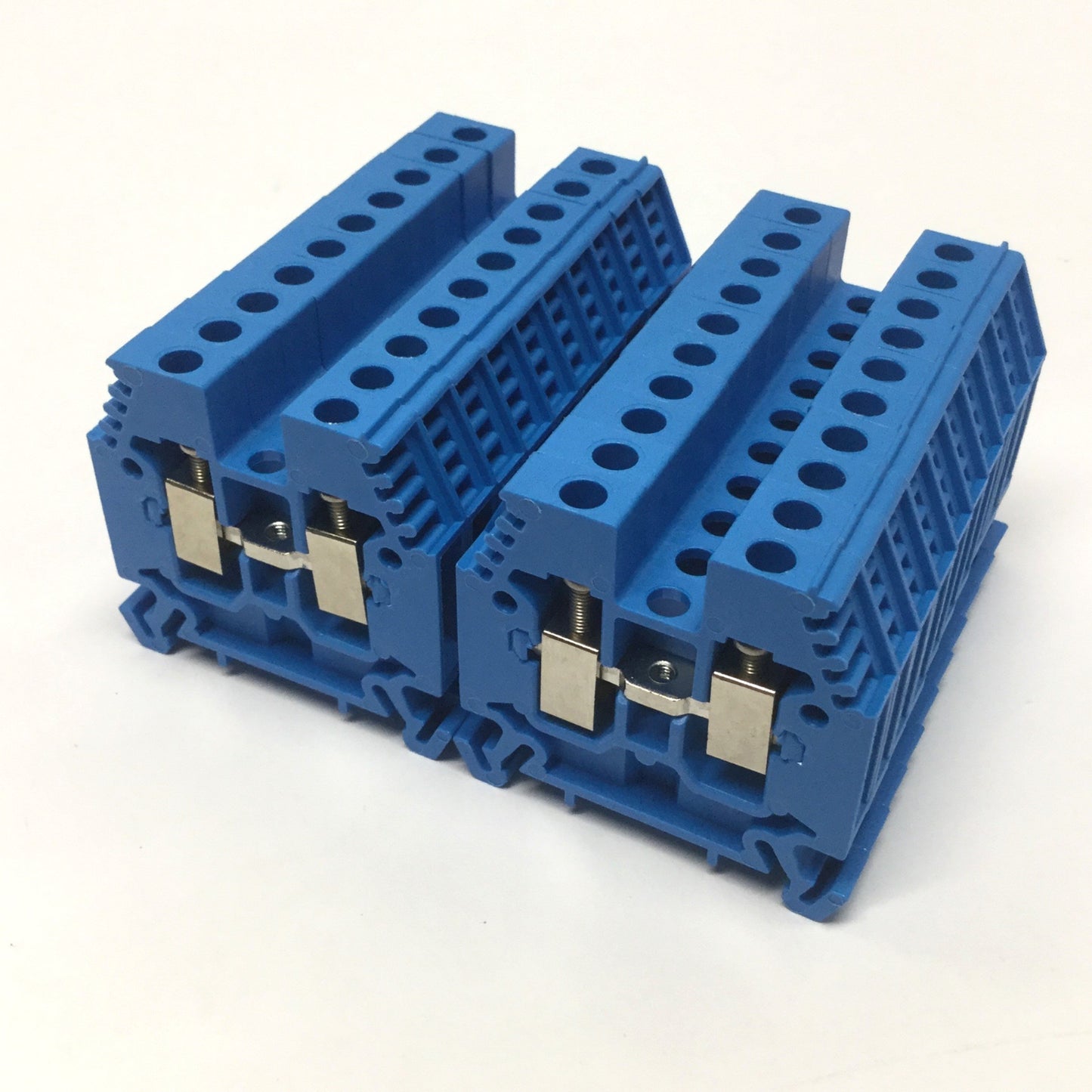 New – Open box Lot of 20 Allen Bradley 1492-W6 Feed-Through Terminal Block, 1-Circuit, 40A 600V