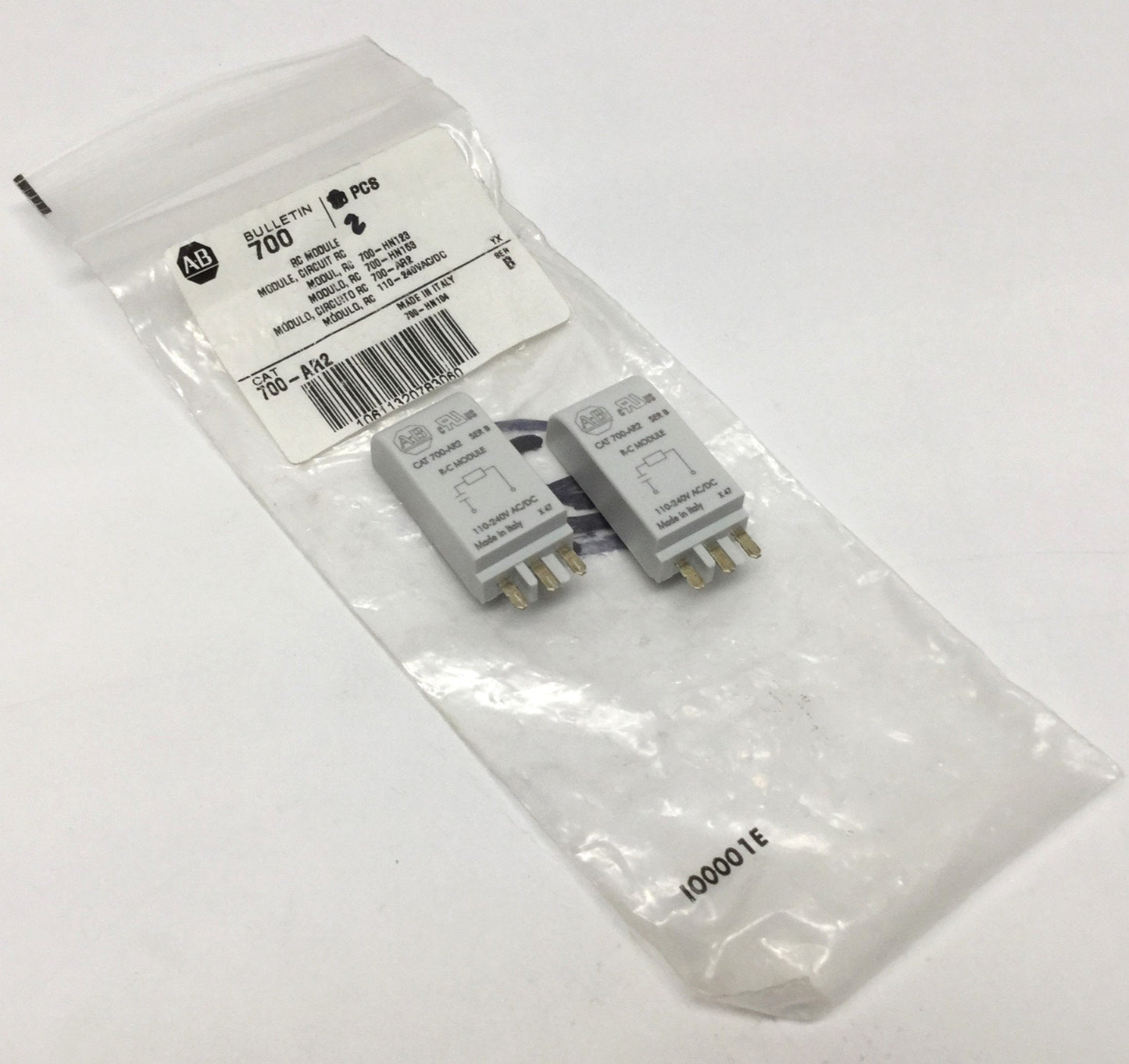 New – Open box Lot of 2 Allen Bradley 700-AR2 Socket Diode Module Surge Suppressors, 110-240V