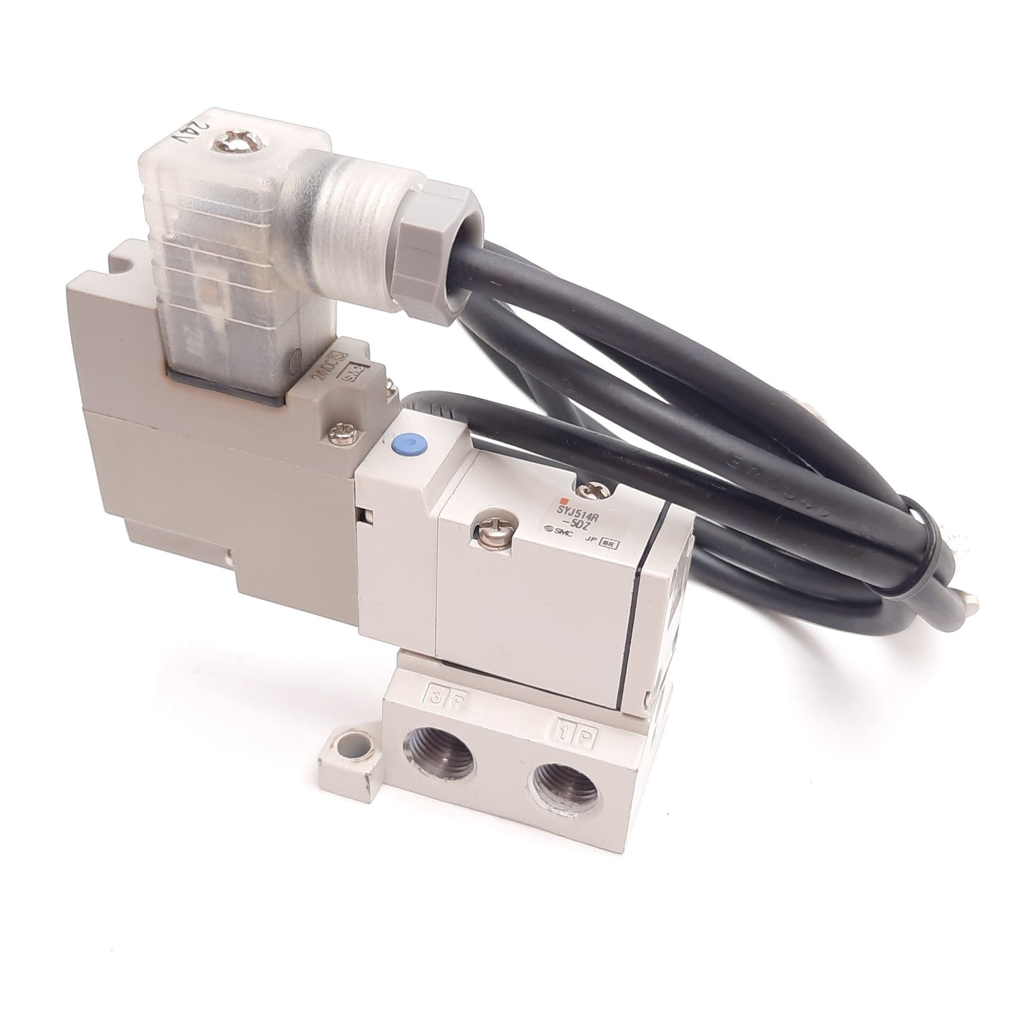Used SMC SYJ514R-5DZ Solenoid Valve, 2-Position 3-Port, 24VDC, 0.15-0.7MPa, 1/4" NPT