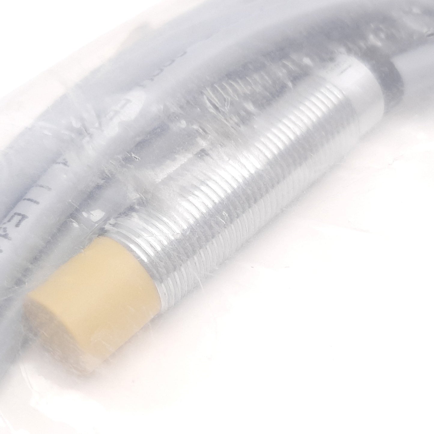 New Turck NI4-M12-AD4X Inductive Proximity Sensor, Range: 4mm, 10-65VDC, M12x1, 2m