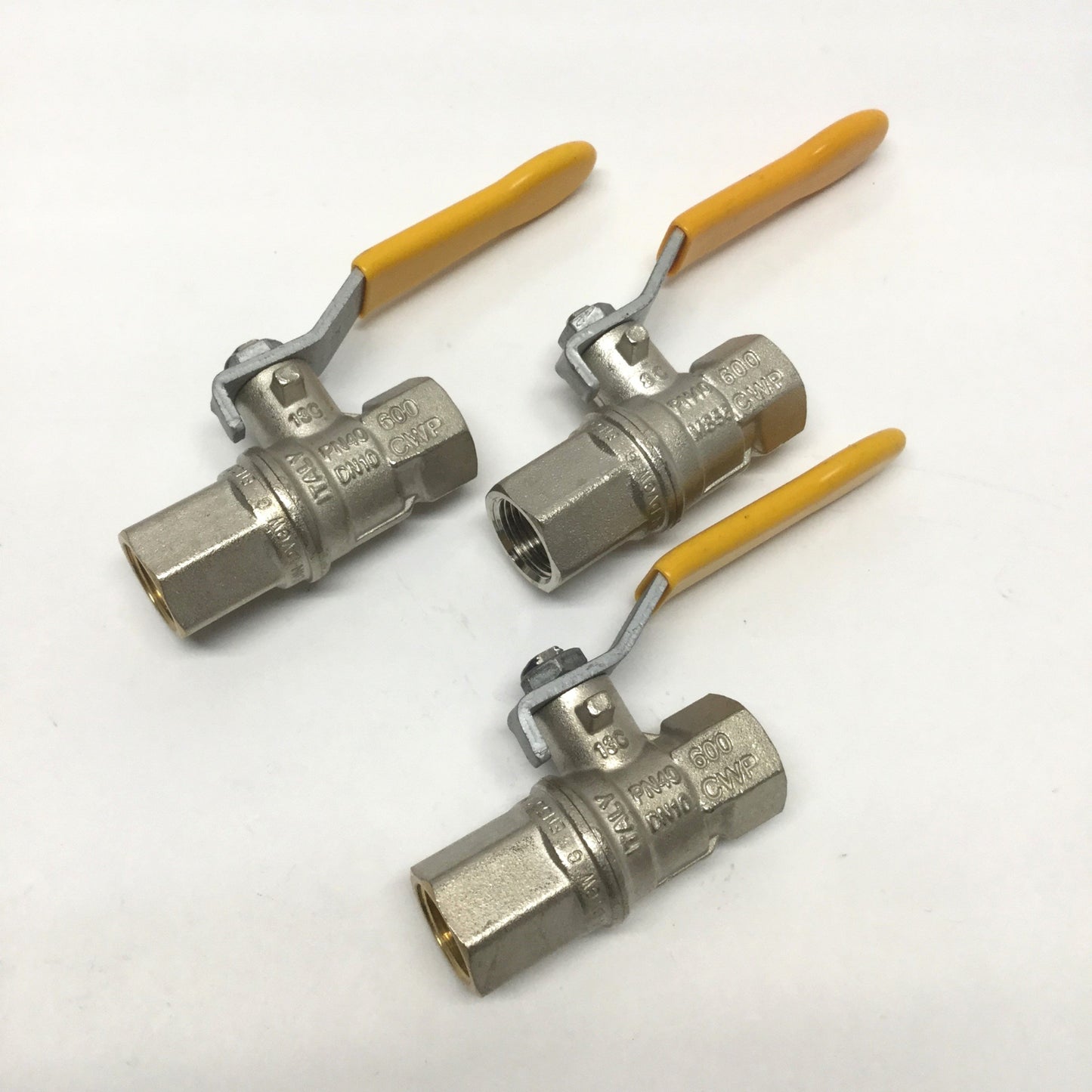 New – Open box Lot of 3 RuB K84-DIN-DVGW Brass Shut-Off Ball Valves 3/8" BSPP Female 600psi CWP