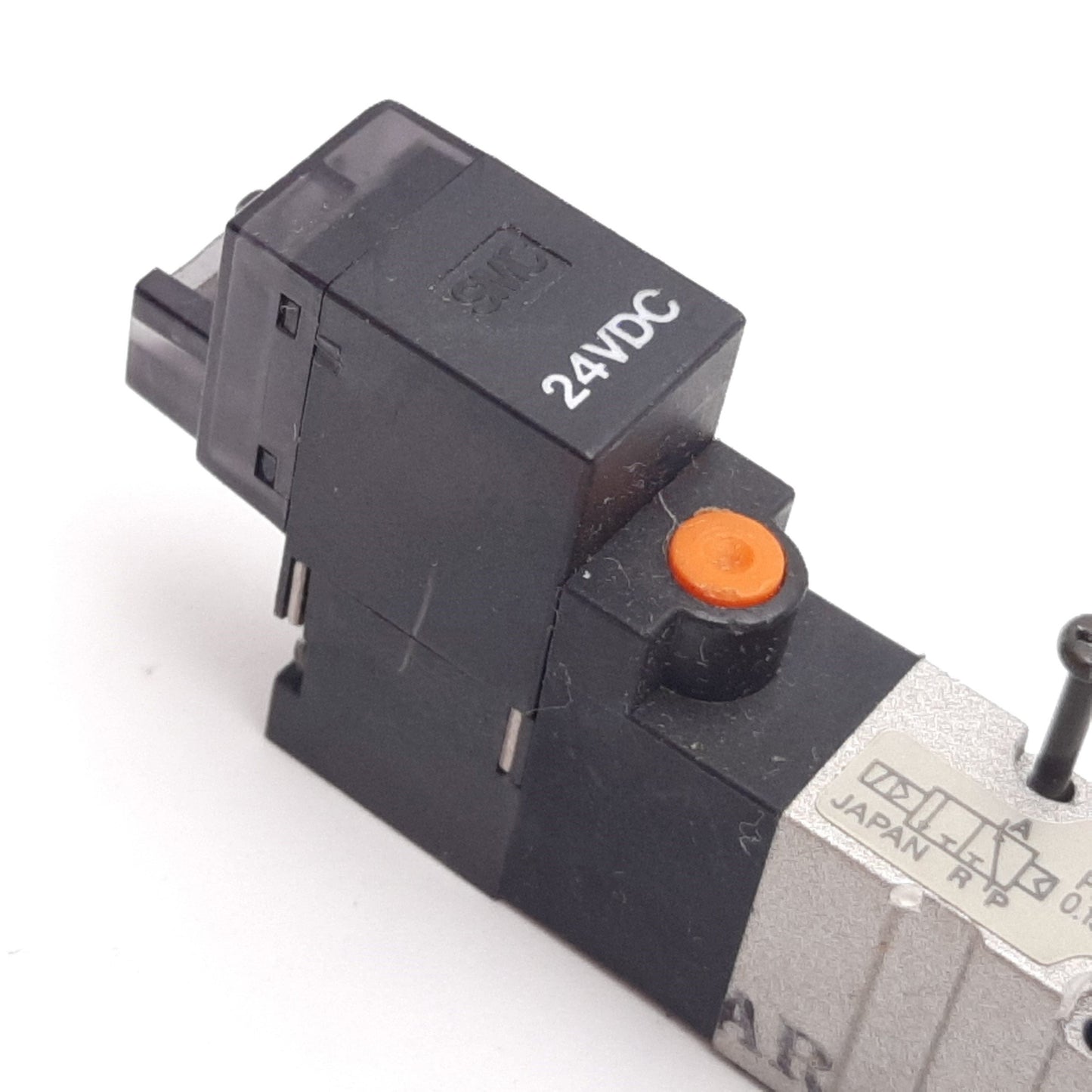 Used SMC VJ324M Solenoid Valve, 2-Position 3-Port, 24VDC, 0.15-0.7MPa, Screws/Gasket
