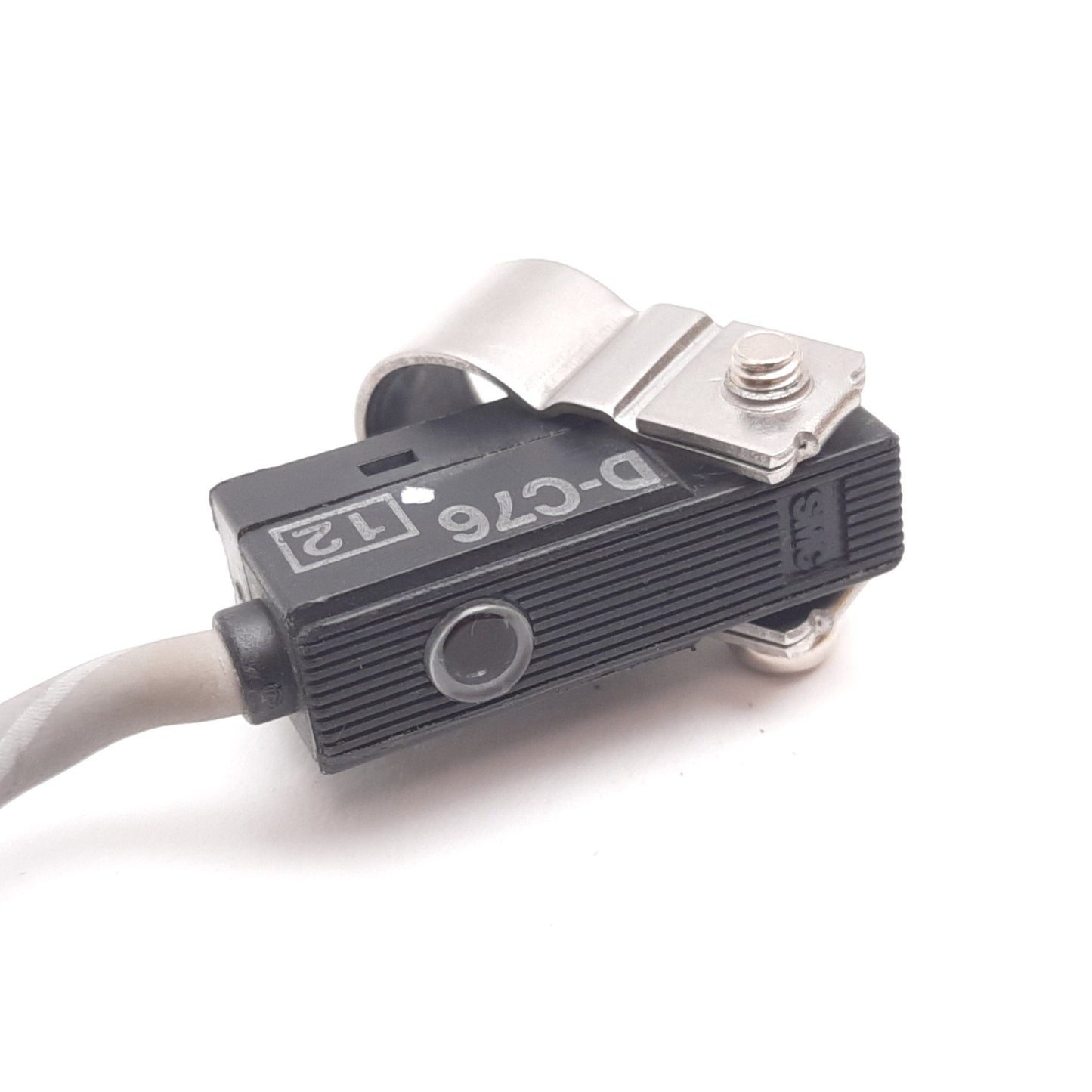 Used SMC D-C76 Reed Auto Switch Sensor, 4-8VDC, 20mA, 3-Wire 280mm, Band Mount 10mm