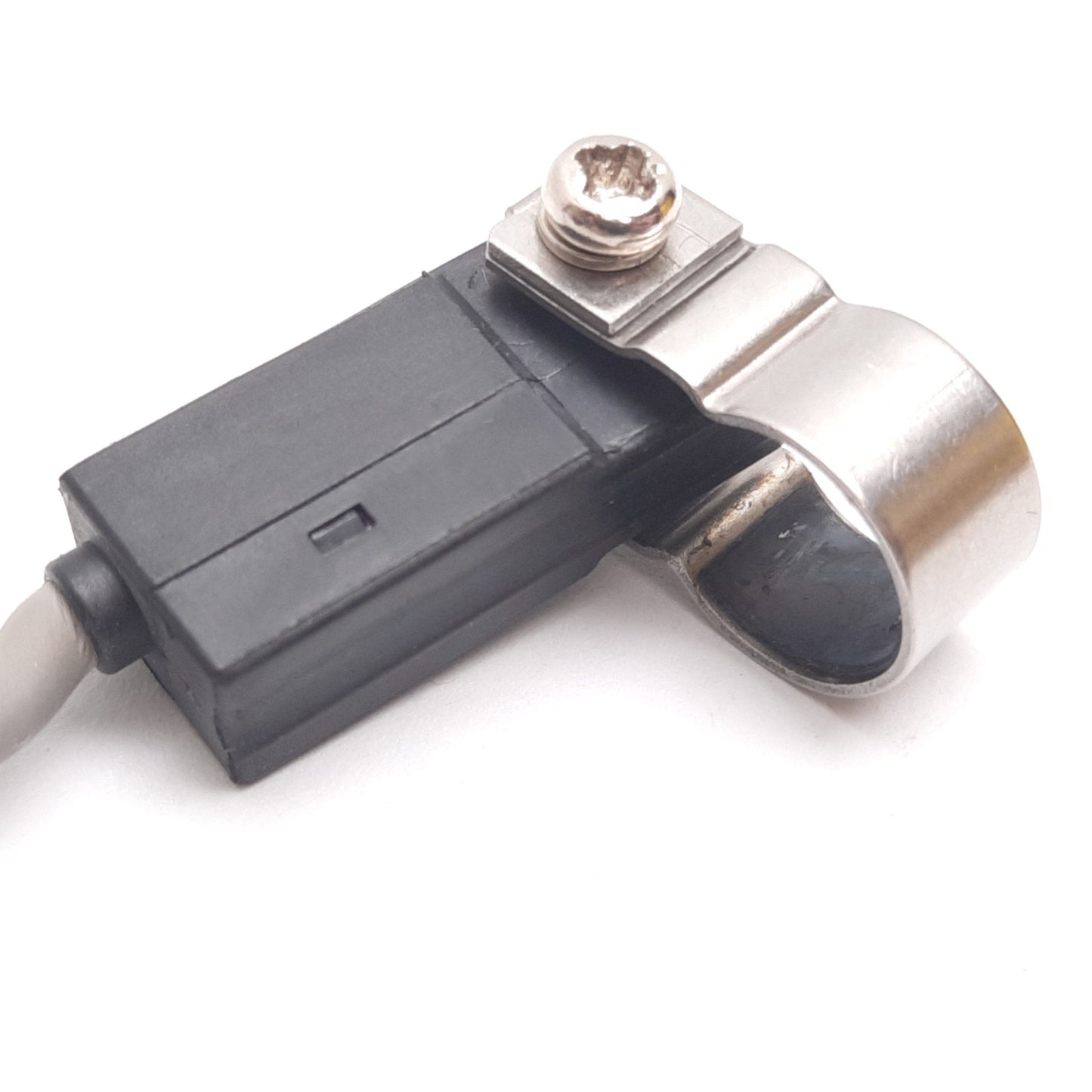 Used SMC D-C76 Reed Auto Switch Sensor, 4-8VDC, 20mA, 3-Wire 280mm, Band Mount 10mm