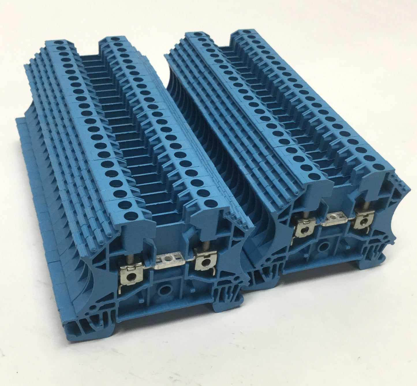 New – Open box Lot of 45 Allen Bradley 1492-J3-B Feed-Through Terminal Blocks, Blue, 600V 25A