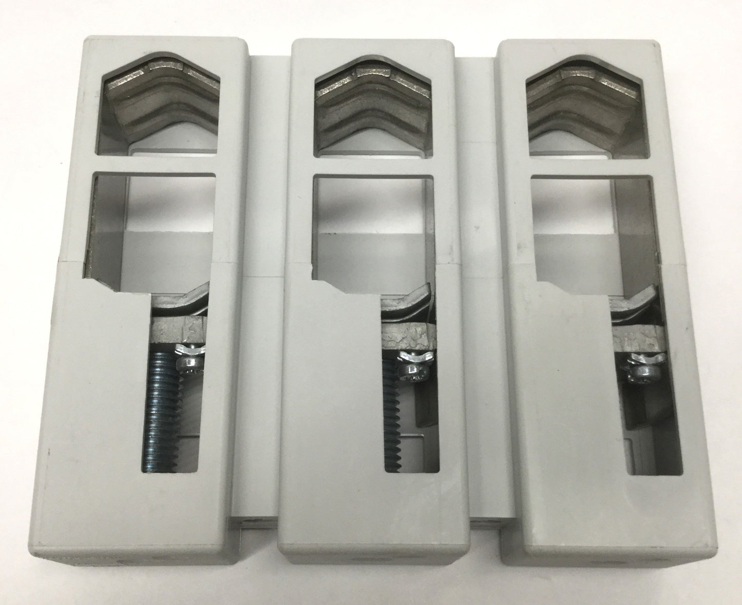 New – Open box Eaton DILM400-XKU-S Contactor Cable Terminal Block Lug Assembly Kit 400A