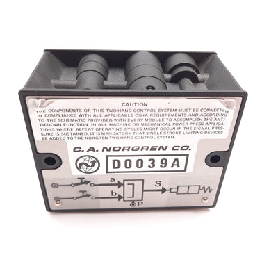 New – Open box Norgren D0039A Two-Hand Pneumatic Switch Control Module, 5/32" Tube, 40-120psi