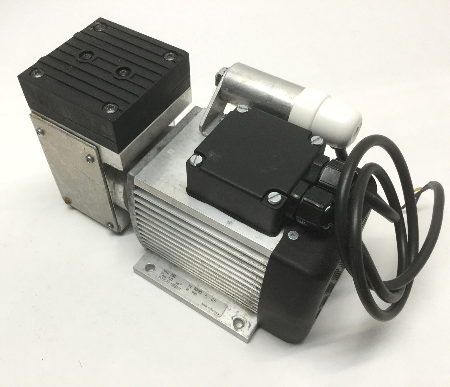 Used KNF PM23934-828 Diaphragm Gas Pump, 230VAC, 100W, 100mbar Vacuum, 1bar Max
