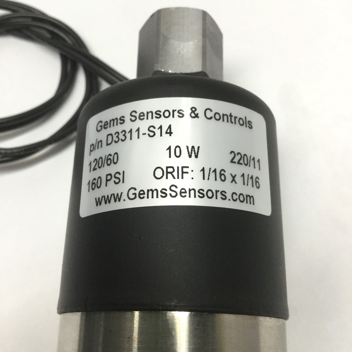 Used Gems Sensors D3311-S14 Solenoid Valve, 3-Way, 1/4" NPT, 120VAC Coil, 160psi