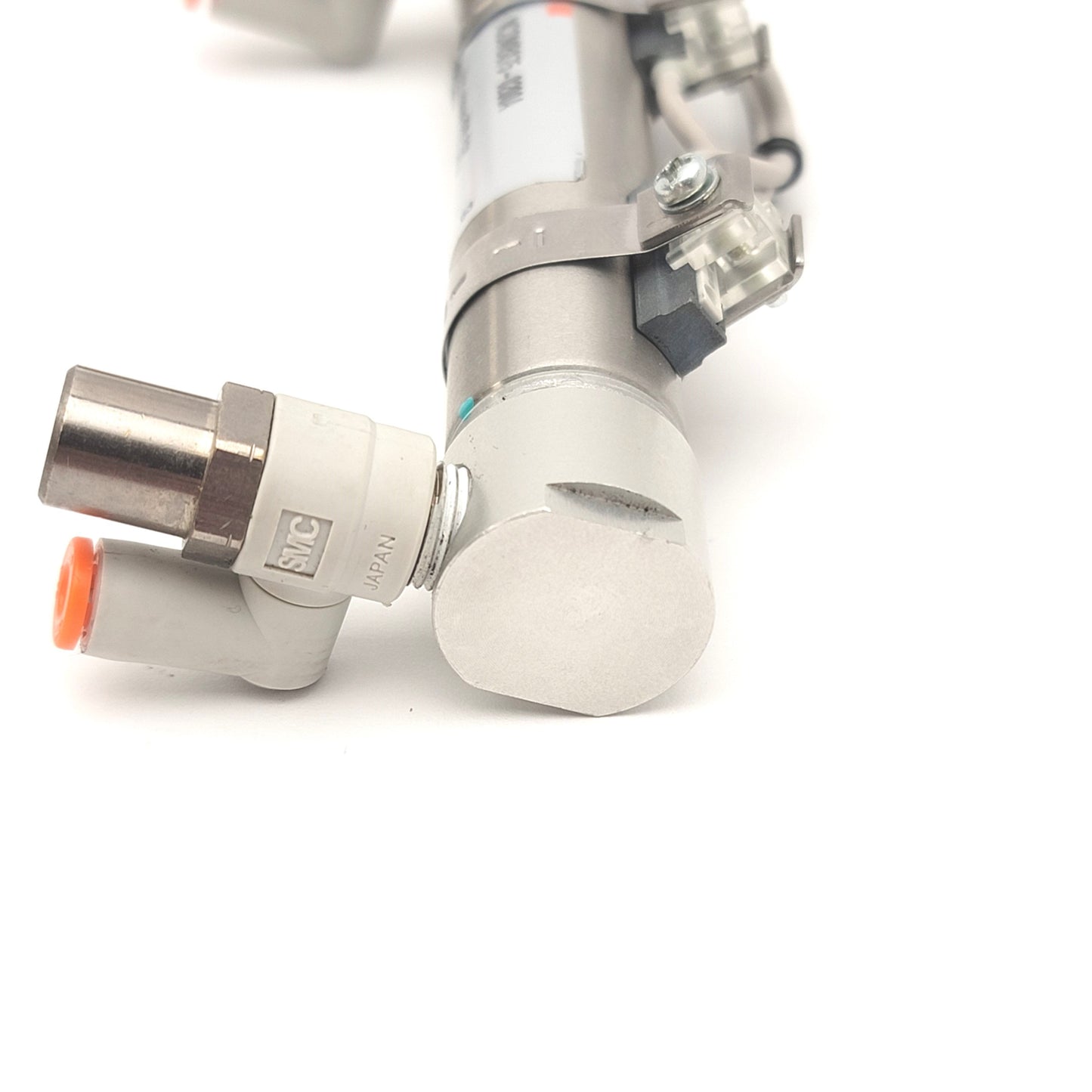Used SMC NCDMC075-0200A Double Acting Cylinder With Auto Switches 2" Stroke 3/4" Bore