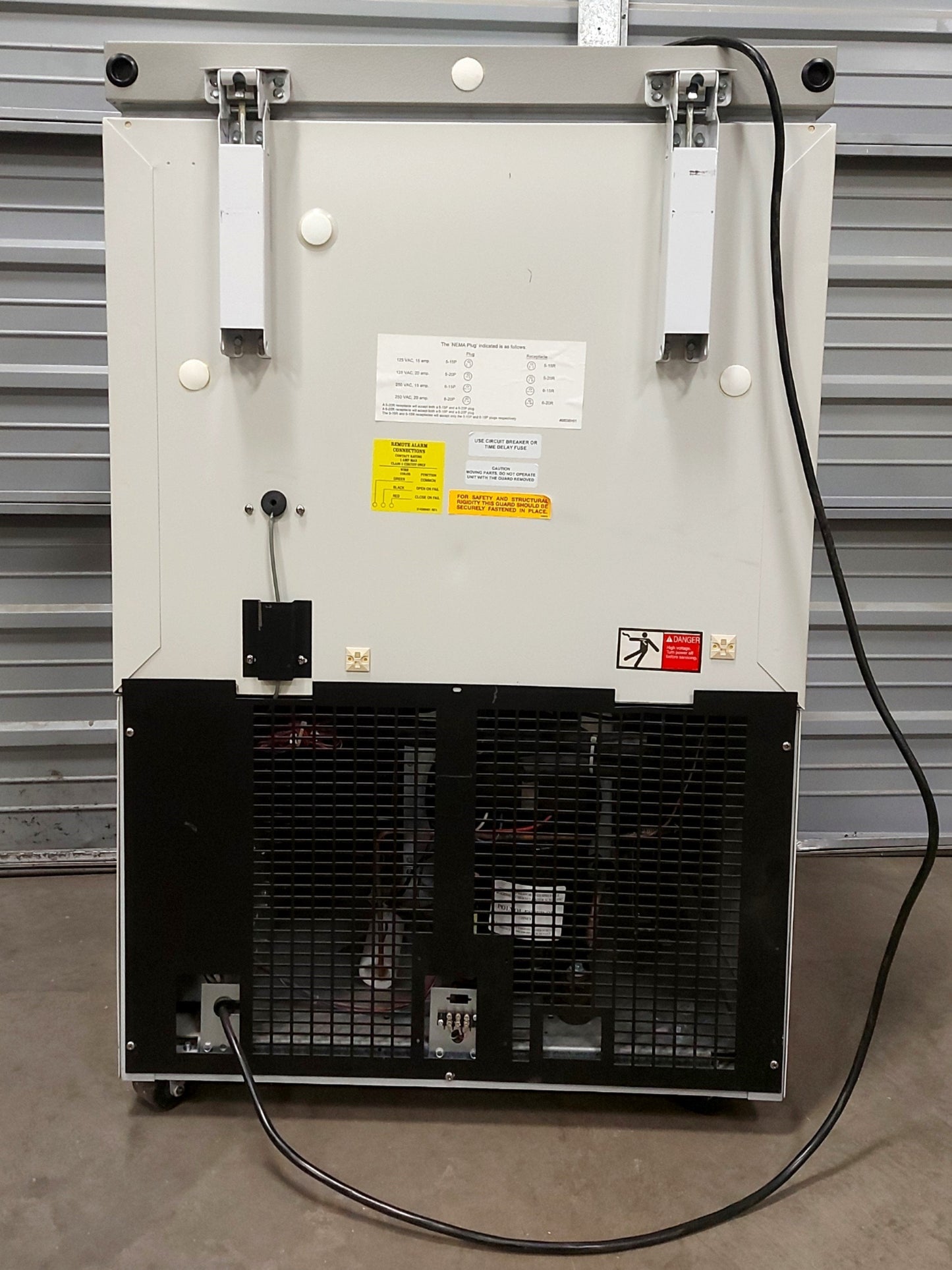 Used Thermo Scientific ULT-350-5-D32 Elite Chest Lab Freezer, -40℃, 3.1ft², 220VAC