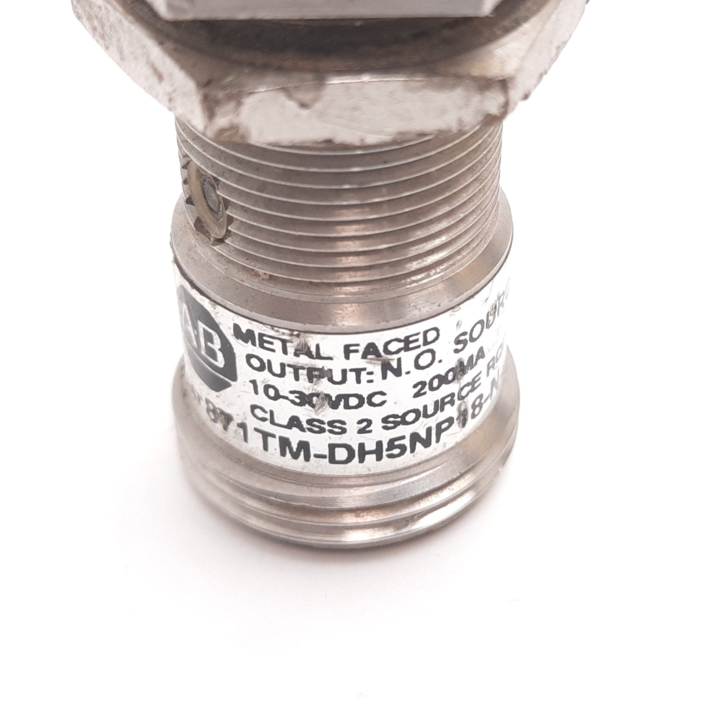 Used Allen Bradley 871TM-DH5NP18-N4 Inductive Proximity Sensor, 5mm, 10-30VDC