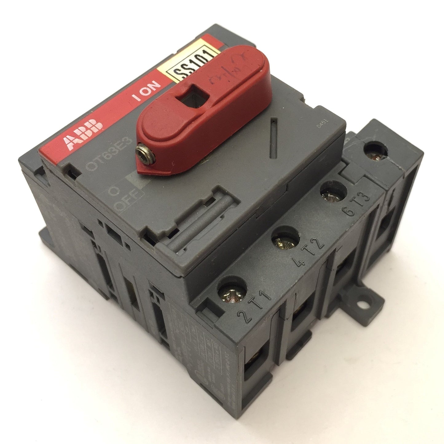 Used ABB OT63E3 Disconnect Switch 3-Pole Rating: 80A 600VAC, DIN Mount Screw Terminal