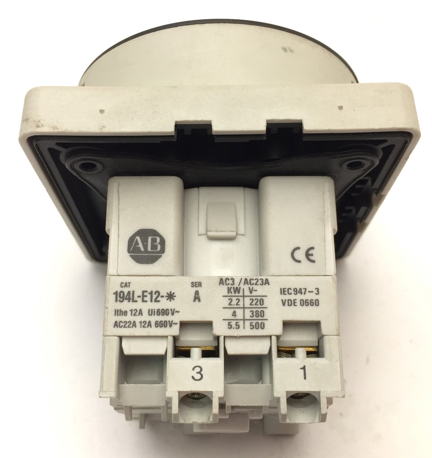 Used Allen Bradley 194L-E12 On Off Rotary 2-Position Selector Switch, 12A 600VAC