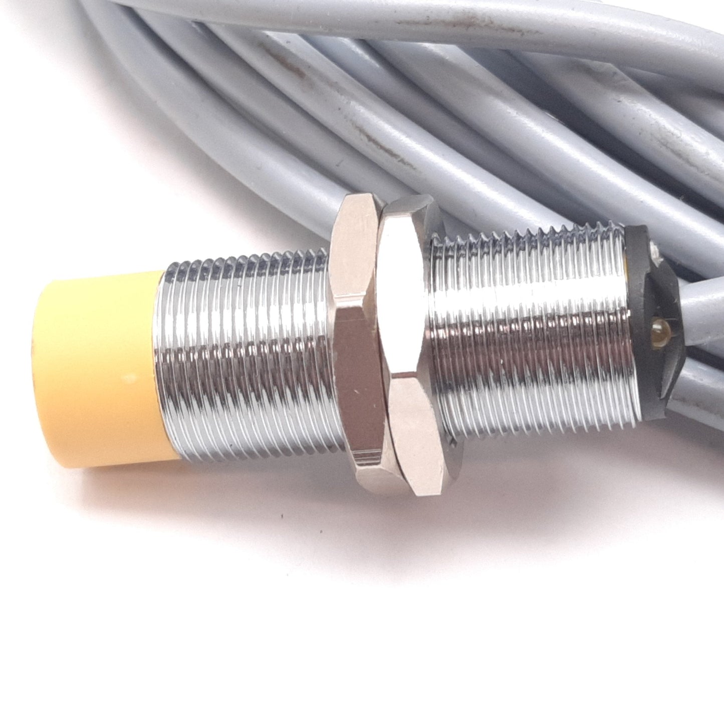 New Other Turck Ni10-G18-AP6X Inductive Proximity Sensor, 10mm, 10-30VDC, PNP, 7m