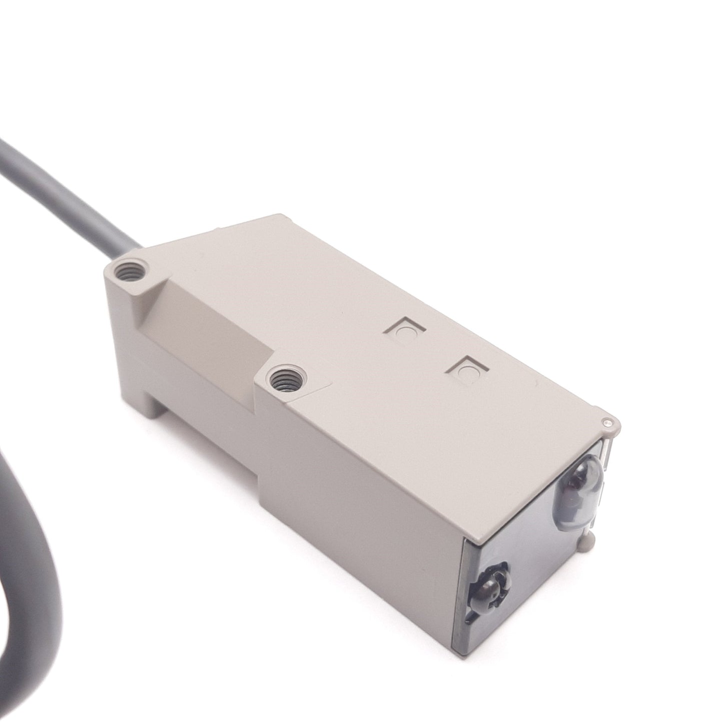 New Other Omron E3S-CT61-L Through-Beam Photoelectric Sensor Emitter, Range: 30m, 10-30VDC