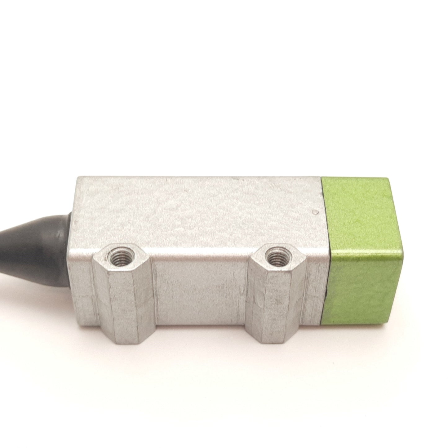 Used Omron E3S-DS20E1 Photoelectric Sensor, 200mm, 12-24VDC, 40mA, 3-Wire