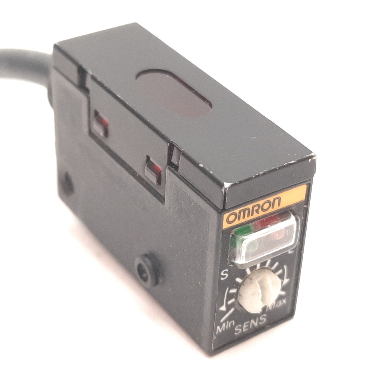 Used Omron E3S-BR81 Polarized Retroreflective Photoelectric Sensor, 1m, 12-24VDC