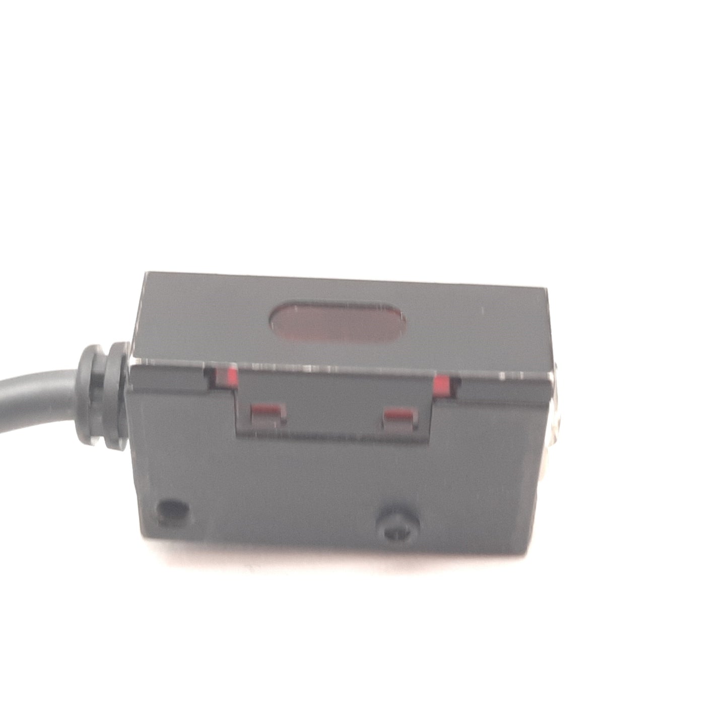 Used Omron E3S-BR81 Polarized Retroreflective Photoelectric Sensor, 1m, 12-24VDC