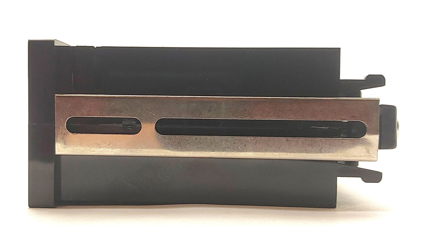 Used Newport 201AN-5 D4 DC Voltage Panel Meter, 3½ Digit, ±199.9V, 45 x 92mm, 115VAC